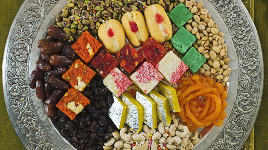 Platter of Diwali sweets